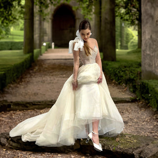 Brautschuhe silber aus Leder mit transparentem Absatz für Damen und Cinderella Hochzeit aus München