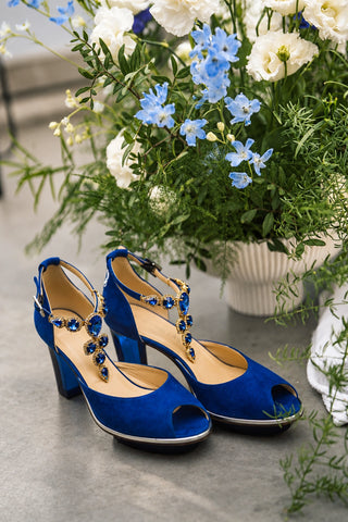 ROYALS königsblaue Peeptoes Riemchenpumps