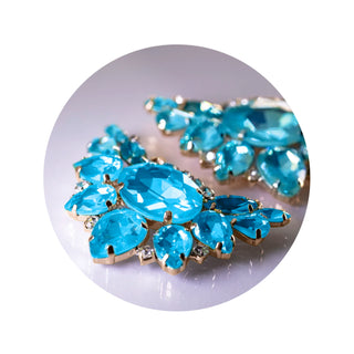 Broschen Türkis mit goldenem Untergrund