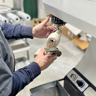 Schuhherstellung von Cinderellas aus italienischer Handarbeit