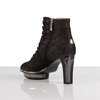 Cinderellas_Stiefeletten_Dirndlschuhe_Dirndlstiefeletten_schwarz_Noirs