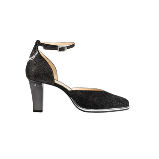 Exklusive schwarze Dirndlschuhe: Elegante Designer-Trachtenpumps für modebewusste Frauen, die auf der Suche nach den perfekten Schuhen zum Dirndl sind.