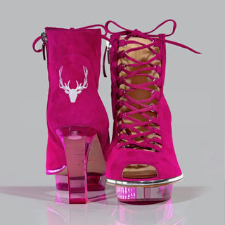 Pinke Stiefelette für Damen aus Wild-Leder mit transparentem Absatz zum Dirndl oder Abendkleid